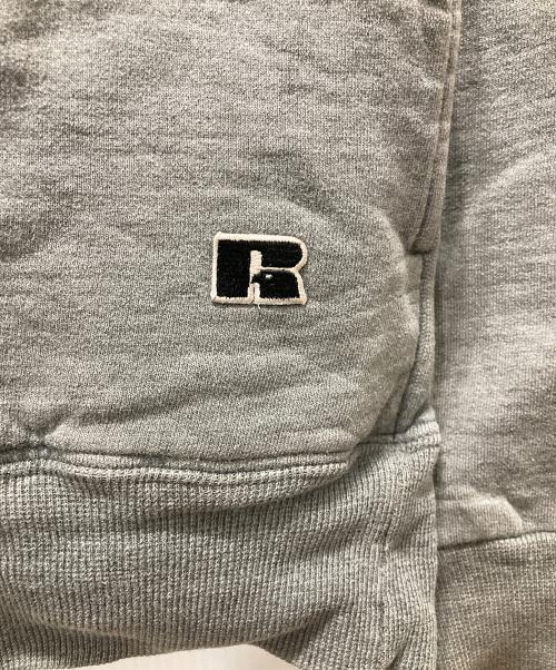 RUSSELL ATHLETIC（ラッセルアスレチック）RUSSELL ATHLETIC (ラッセルアスレチック) アーチロゴパーカー グレー サイズ:Lの古着・服飾アイテム