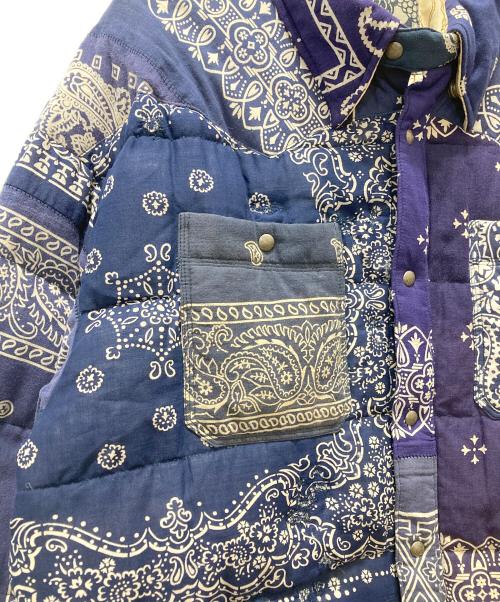 VISVIM（ビズビム）VISVIM (ビズビム) カーチフ バンダナ ダウン ジャケット ネイビー サイズ:3の古着・服飾アイテム