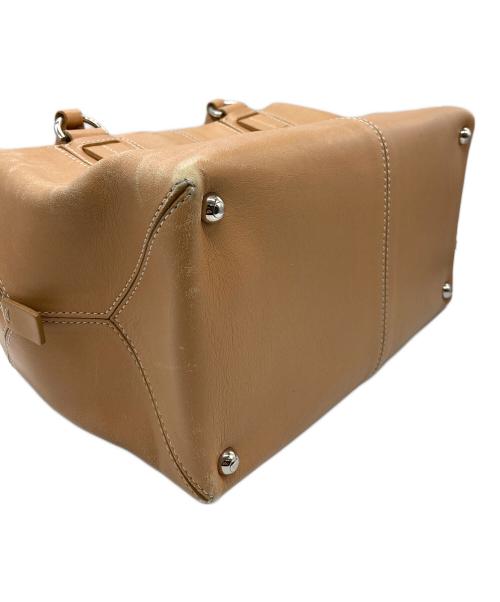 TOD'S（トッズ）TOD'S (トッズ) レザーハンドバッグ ベージュの古着・服飾アイテム