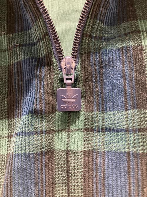 adidas Originals（アディダスオリジナル）adidas originals (アディダスオリジナル) コーデュロイ タータン ハーフジップトップ グリーン サイズ:2XLの古着・服飾アイテム