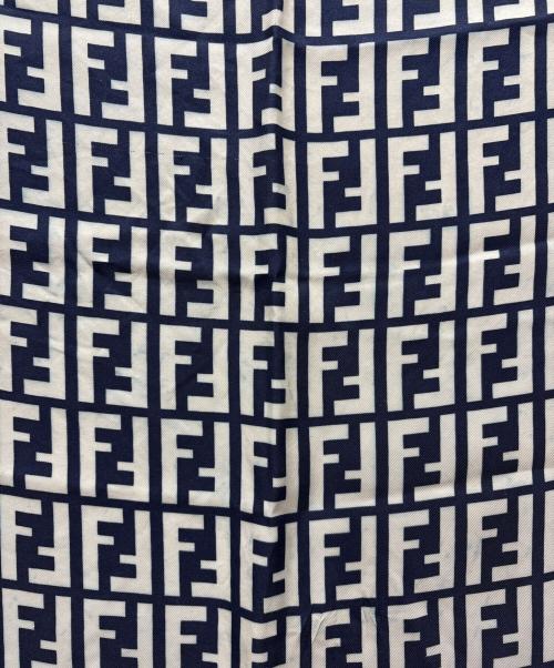 FENDI（フェンディ）FENDI (フェンディ) シルクスカーフ ネイビー×ホワイトの古着・服飾アイテム