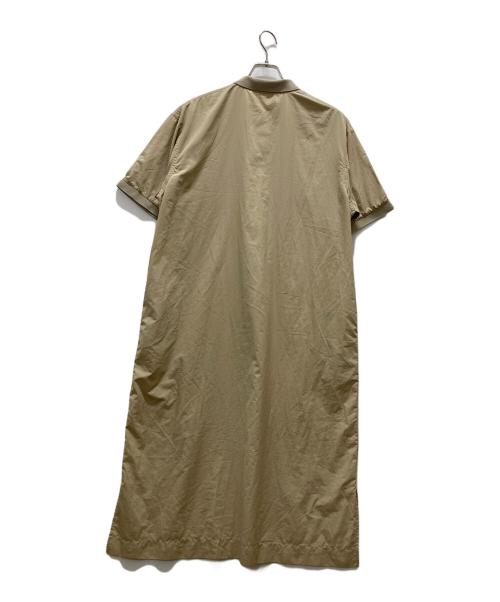 Gymphlex（ジムフレックス）Gymphlex (ジムフレックス) ポロ ドレス ショートスリーブワンピース ベージュ サイズ:14の古着・服飾アイテム