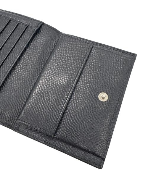 PRADA（プラダ）PRADA (プラダ) 3つ折り財布 ブラックの古着・服飾アイテム