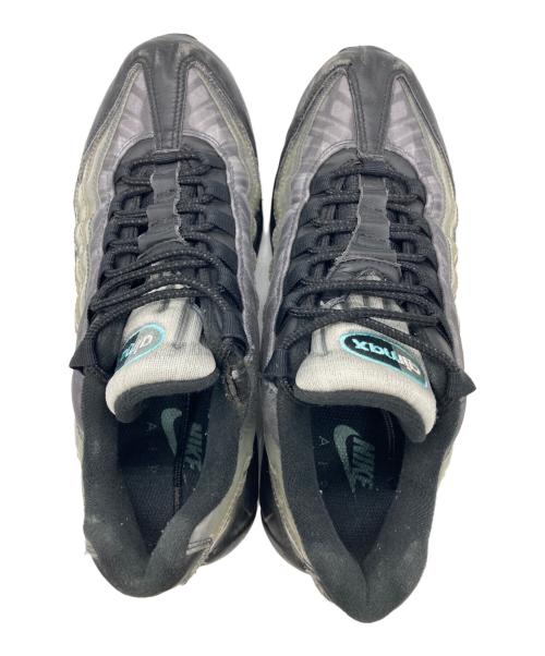 NIKE（ナイキ）NIKE (ナイキ) ローカットスニーカー グレー サイズ:26.5の古着・服飾アイテム