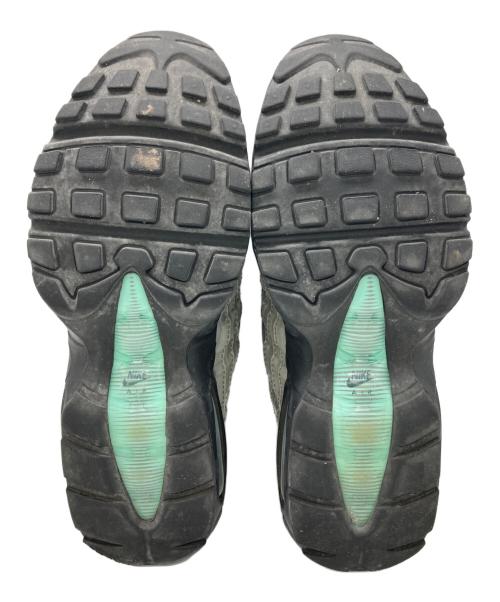 NIKE（ナイキ）NIKE (ナイキ) ローカットスニーカー グレー サイズ:26.5の古着・服飾アイテム