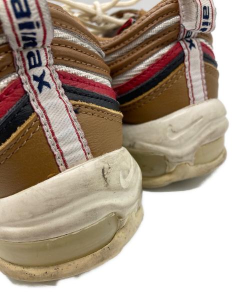 NIKE（ナイキ）NIKE (ナイキ) ローカットスニーカー ブラウン サイズ:26の古着・服飾アイテム