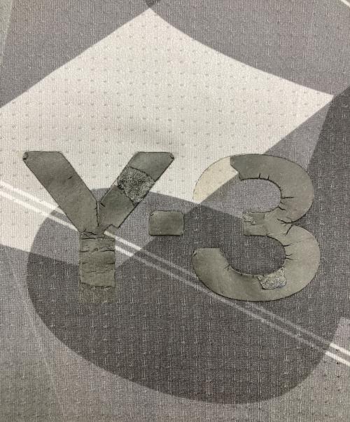 Y-3（ワイスリー）Y-3 (ワイスリー) Aop Football Tシャツ ブラック サイズ:XSの古着・服飾アイテム