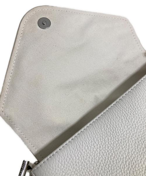 COLE HAAN（コールハーン）COLE HAAN (コールハーン) ミニフラップバッグ ホワイトの古着・服飾アイテム