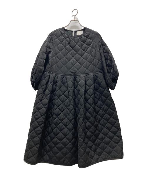 CAROLINA GLASER（カロリナ グレイサー）CAROLINA GLASER (カロリナ グレイサー) キルティングワンピース ブラック サイズ:表記無しの古着・服飾アイテム