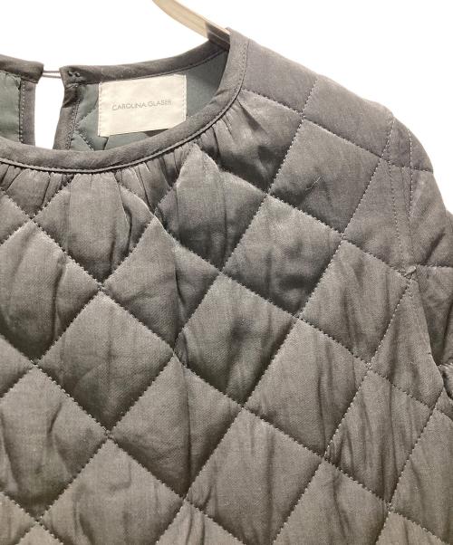 CAROLINA GLASER（カロリナ グレイサー）CAROLINA GLASER (カロリナ グレイサー) キルティングワンピース ブラック サイズ:表記無しの古着・服飾アイテム