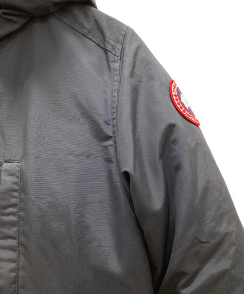 CANADA GOOSE（カナダグース）CANADA GOOSE (カナダグース) ダウンジャケット ネイビー サイズ:Sの古着・服飾アイテム