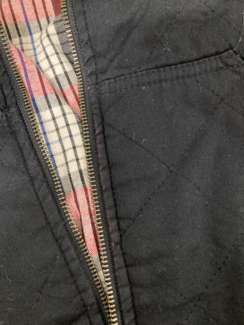 MARLBORO COUNTRY STORE（マルボロカントリーストア）MARLBORO COUNTRY STORE (マルボロカントリーストア) リバーシブル キルティングベスト ブラック サイズ:Lの古着・服飾アイテム