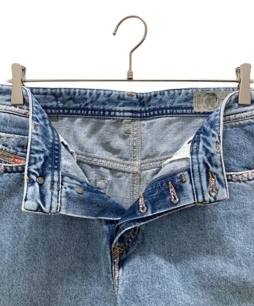 DIESEL（ディーゼル）DIESEL (ディーゼル) フリンジ裾デニムパンツ インディゴ サイズ:W31の古着・服飾アイテム