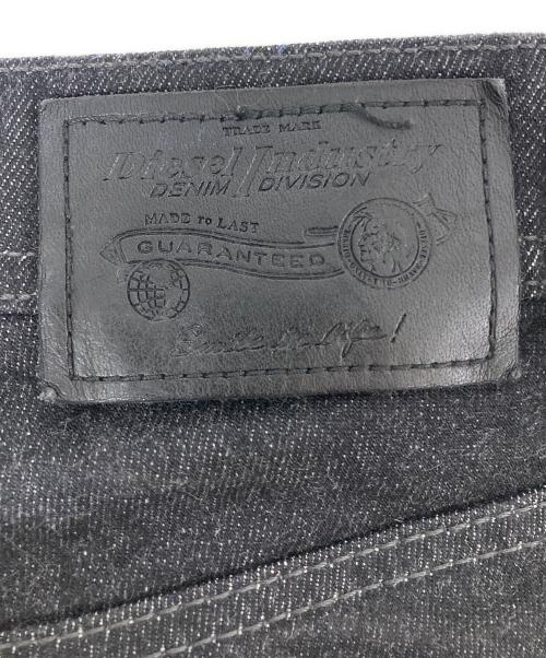 DIESEL（ディーゼル）DIESEL (ディーゼル) デニムパンツ ブラック サイズ:W30の古着・服飾アイテム