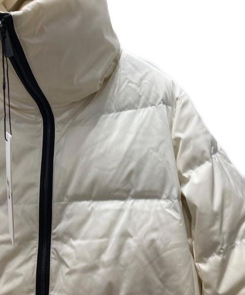 UNIQLO+J（ユニクロ プラスジェイ）UNIQLO+J (ユニクロ ジェイ) ダウンジャケット ホワイト サイズ:XLの古着・服飾アイテム