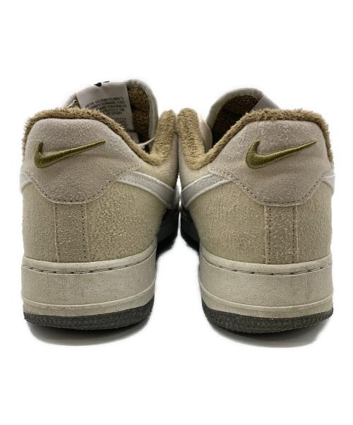 NIKE（ナイキ）NIKE (ナイキ) ローカットスニーカー ベージュ サイズ:26.5の古着・服飾アイテム