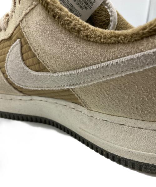 NIKE（ナイキ）NIKE (ナイキ) ローカットスニーカー ベージュ サイズ:26.5の古着・服飾アイテム