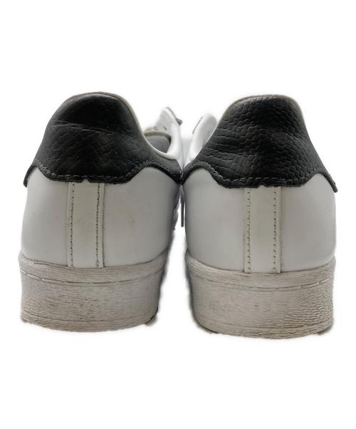 adidas（アディダス）adidas (アディダス) BEAUTY&YOUTH (ビューティーアンドユース) ローカットスニーカー ホワイト サイズ:27.5の古着・服飾アイテム