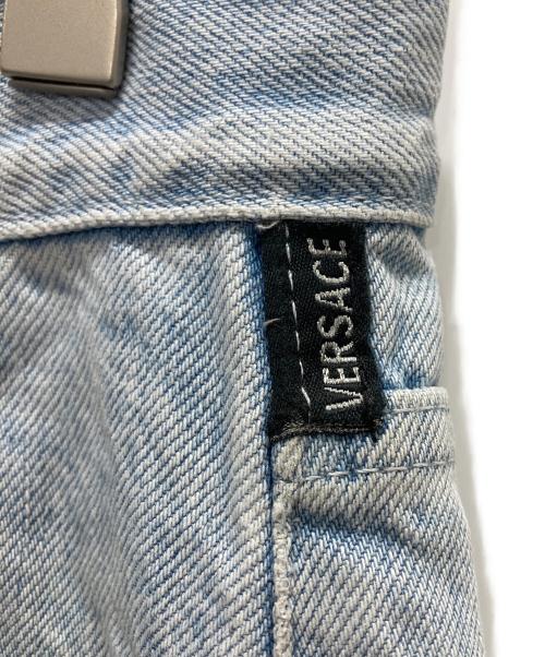 VERSACE JEANS SIGNATURE（ヴェルサーチジーンズシグネチャー）VERSACE JEANS SIGNATURE (ヴェルサーチジーンズシグネチャー) メデューサパッチ デニムパンツ インディゴ サイズ:33の古着・服飾アイテム