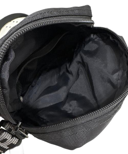 SUPREME（シュプリーム）Supreme (シュプリーム) Shoulder Bag ブラックの古着・服飾アイテム