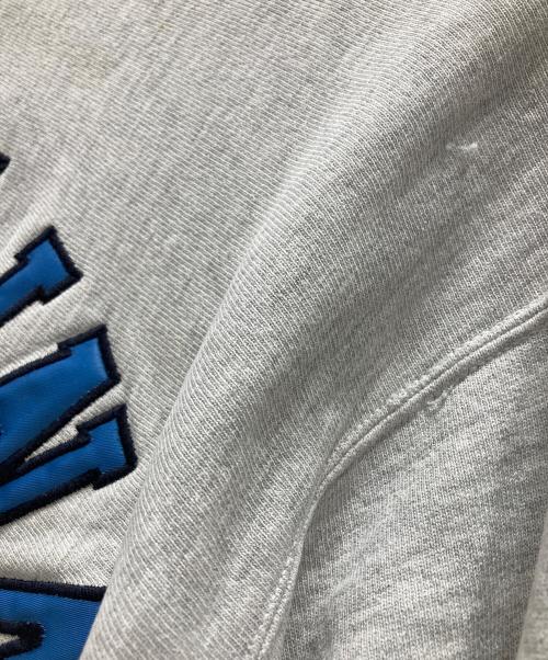 Champion（チャンピオン）Champion (チャンピオン) 90'sリバースウィーブスウェット グレー サイズ:LARGEの古着・服飾アイテム