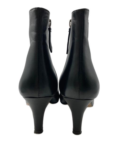 Au BANNISTER（オゥ バニスター）Au BANNISTER (オゥ バニスター) サイドジップショートブーティ ブラック サイズ:24.5の古着・服飾アイテム