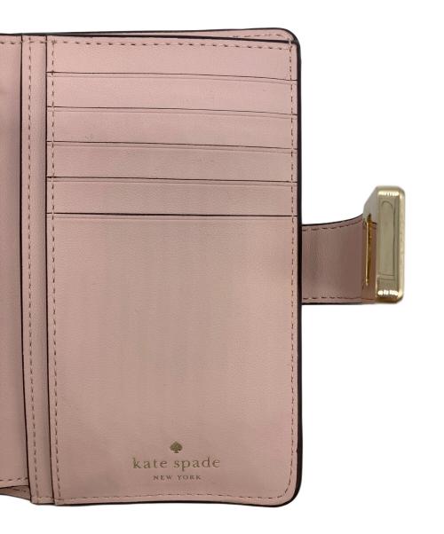 Kate Spade（ケイトスペード）Kate Spade (ケイトスペード) 2つ折り財布 ベージュの古着・服飾アイテム