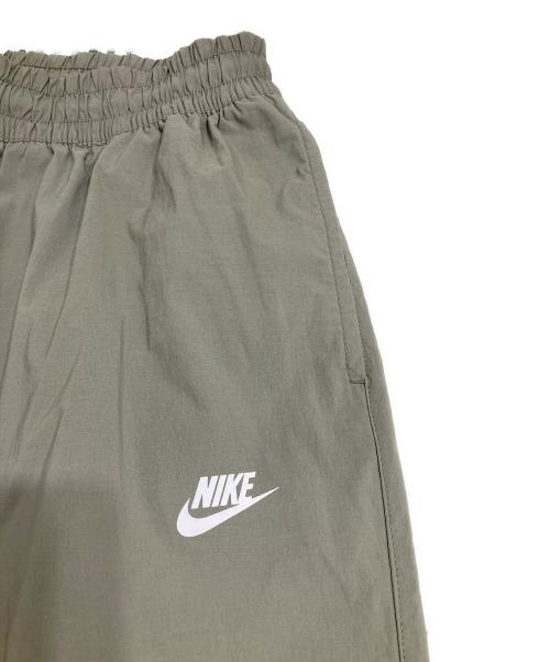 NIKE（ナイキ）NIKE (ナイキ) ナイロンパンツ カーキ サイズ:Lの古着・服飾アイテム