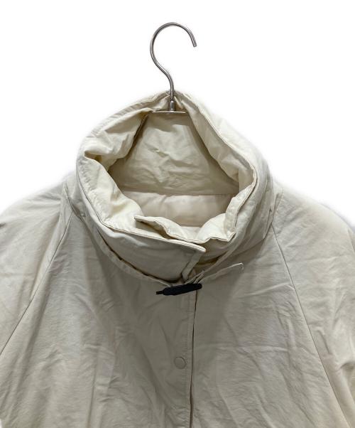 Java（ジャバ）Java (ジャバ) 軽量中綿スタンドベルトデザインブルゾン ホワイト サイズ:Lの古着・服飾アイテム