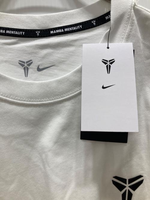 NIKE（ナイキ）NIKE (ナイキ) コービー SheathロゴTシャツ ホワイト サイズ:XXLの古着・服飾アイテム