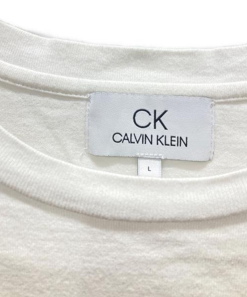 ck Calvin Klein（シーケーカルバンクライン）ck Calvin Klein (シーケーカルバンクライン) プリントTシャツ ホワイト サイズ:Lの古着・服飾アイテム