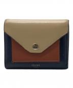 CELINEセリーヌ）の古着「フラップ コンパクトウォレット」｜ブラウン