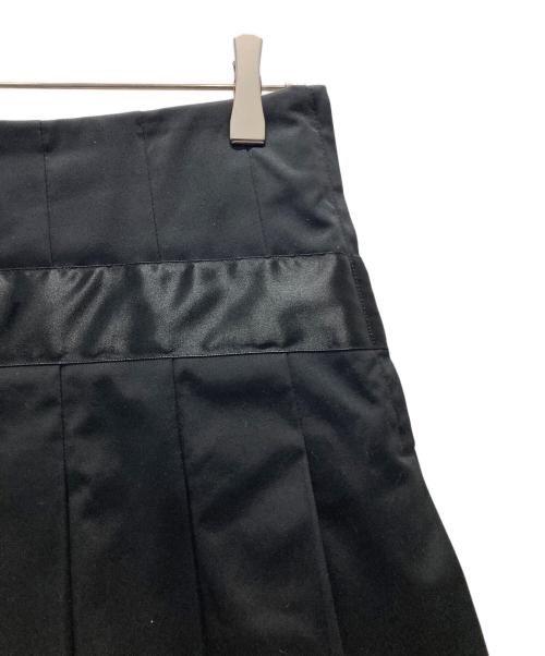 COMME des GARCONS（コムデギャルソン）COMME des GARCONS (コムデギャルソン) プリーツスカート ブラック サイズ:Mの古着・服飾アイテム