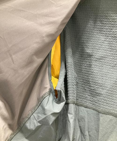 Adam et Rope（アダム エ ロペ）Adam et Rope (アダム エ ロペ) Y-Sports スタンドカラージャケット グレー×マスタード サイズ:Lの古着・服飾アイテム