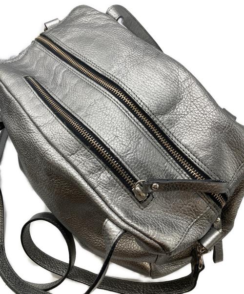 carol J（キャロルジェイ）CAROL J (キャロルジェイ) 2WAYバッグ シルバーの古着・服飾アイテム