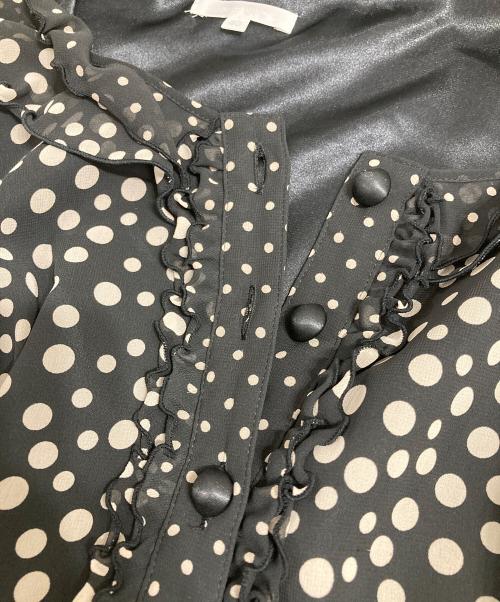 TO BE CHIC（トゥービーシック）TO BE CHIC (トゥービーシック) ドットワンピース ブラック サイズ:40の古着・服飾アイテム