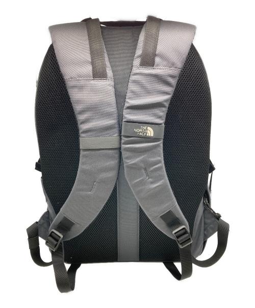 THE NORTH FACE（ザ ノース フェイス）THE NORTH FACE (ザ ノース フェイス) ボルダーデイパック グレーの古着・服飾アイテム