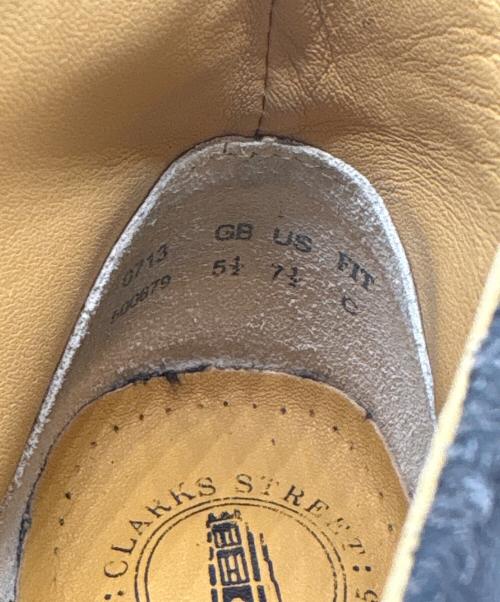 CLARKS（クラークス）CLARKS (クラークス) デザートブーツ グレー サイズ:US7 １/2の古着・服飾アイテム