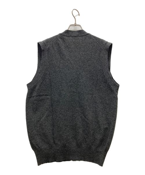COMME des GARCONS HOMME（コムデギャルソン オム）COMME des GARCONS HOMME (コムデギャルソン オム) デカタグ ニットベスト グレー サイズ:サイズ表記無しの古着・服飾アイテム
