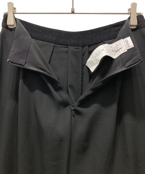 ARMANI COLLEZIONI（アルマーニ コレツィオーニ）ARMANI COLLEZIONI (アルマーニ コレツィオーニ) ガウチョパンツ ブラック サイズ:40の古着・服飾アイテム