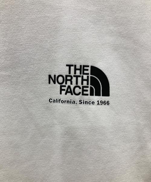 THE NORTH FACE（ザ ノース フェイス）THE NORTH FACE (ザ ノース フェイス) Tシャツ ホワイト サイズ:XL 未使用品の古着・服飾アイテム