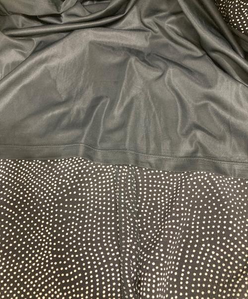 FRAY ID（フレイ アイディー）FRAY ID (フレイ アイディー) ギャザースリーブプリントワンピース ブラック サイズ:1の古着・服飾アイテム