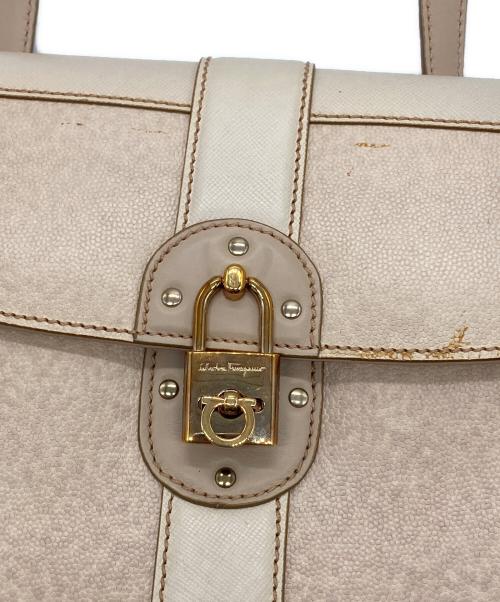 Salvatore Ferragamo（サルヴァトーレ フェラガモ）Salvatore Ferragamo (サルヴァトーレ フェラガモ) ハンドバッグの古着・服飾アイテム