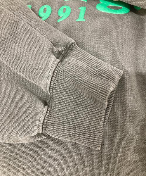 X-LARGE（エクストララージ）X-LARGE (エクストララージ) ピグメントダイ パフロゴ パーカー グレー サイズ:Mの古着・服飾アイテム