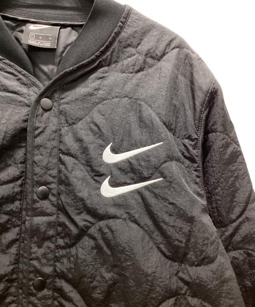 NIKE（ナイキ）NIKE (ナイキ) DOUBLE SWOOSH QUILTEDジャケット ブラック サイズ:Lの古着・服飾アイテム