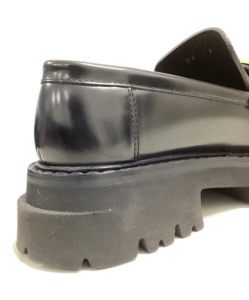 Salvatore Ferragamo（サルヴァトーレ フェラガモ）Salvatore Ferragamo (サルヴァトーレ フェラガモ) INGRID ローファー ブラック サイズ:6の古着・服飾アイテム