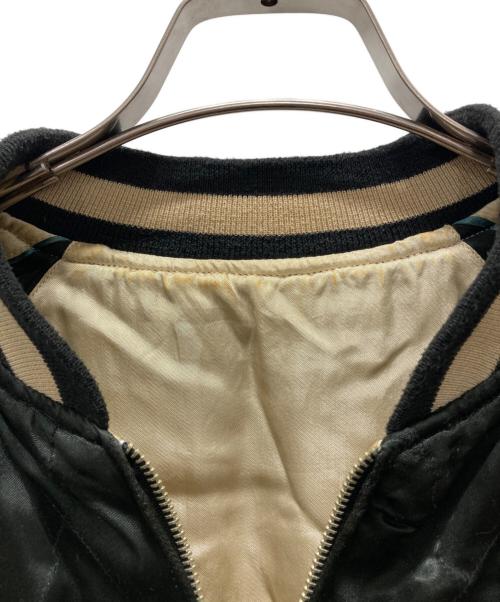 rouge dragon（ルージュドラゴン）rouge dragon (ルージュドラゴン) 刺繍スカジャン ブラック サイズ:Lの古着・服飾アイテム