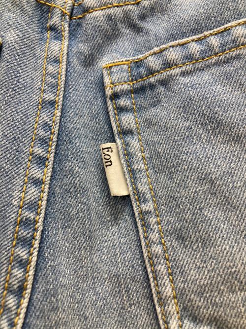 Eongul（ヨングル）Eongul (ヨングル) Curvy Denim/デニムパンツ インディゴ サイズ:Mの古着・服飾アイテム