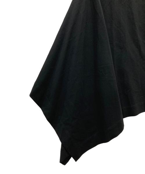 HYKE（ハイク）HYKE (ハイク) アシンメトリースカート ブラック サイズ:2の古着・服飾アイテム