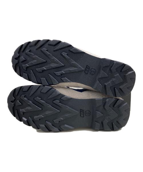 NIKE ACG（ナイキエーシージー）NIKE ACG (ナイキエージーシー) ハイカットスニーカー ネイビー サイズ:28.5 未使用品の古着・服飾アイテム